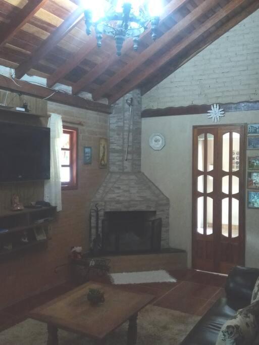Casa Aconchegante Na Serra. Santo Antônio do Pinhal Extérieur photo