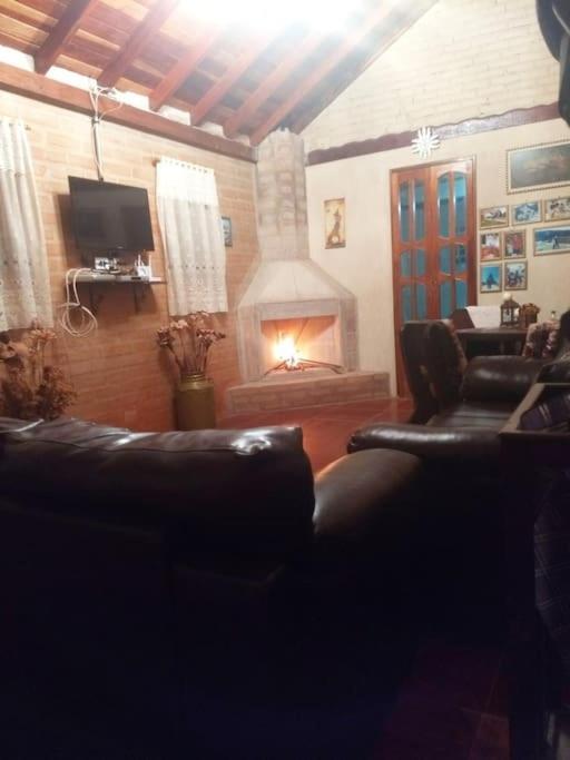 Casa Aconchegante Na Serra. Santo Antônio do Pinhal Extérieur photo